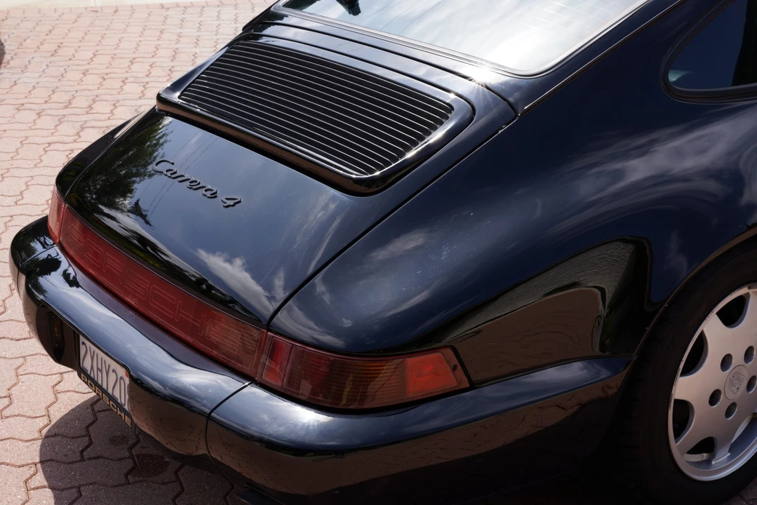 1990 Porsche 964 Carrera 4 - Image 23 of 31