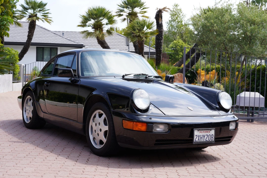 1990 Porsche 964 Carrera 4 - Image 2 of 31