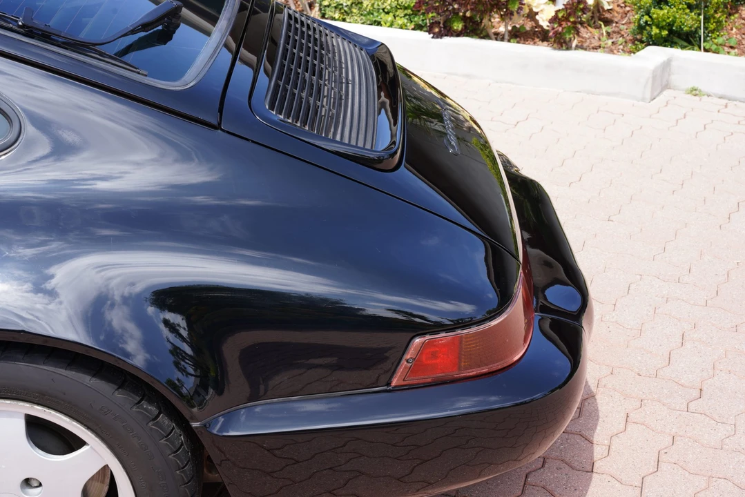 1990 Porsche 964 Carrera 4 - Image 20 of 31