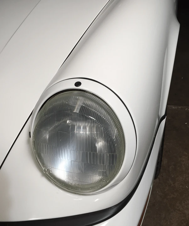 1990 Porsche 964 Carrera 4 - Image 10 of 31