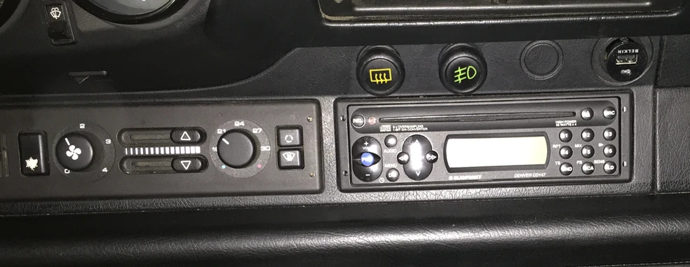 1990 Porsche 964 Carrera 4 - Image 28 of 31