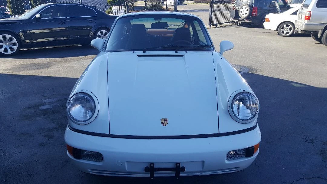 1990 Porsche 964 Carrera 4 - Image 4 of 31
