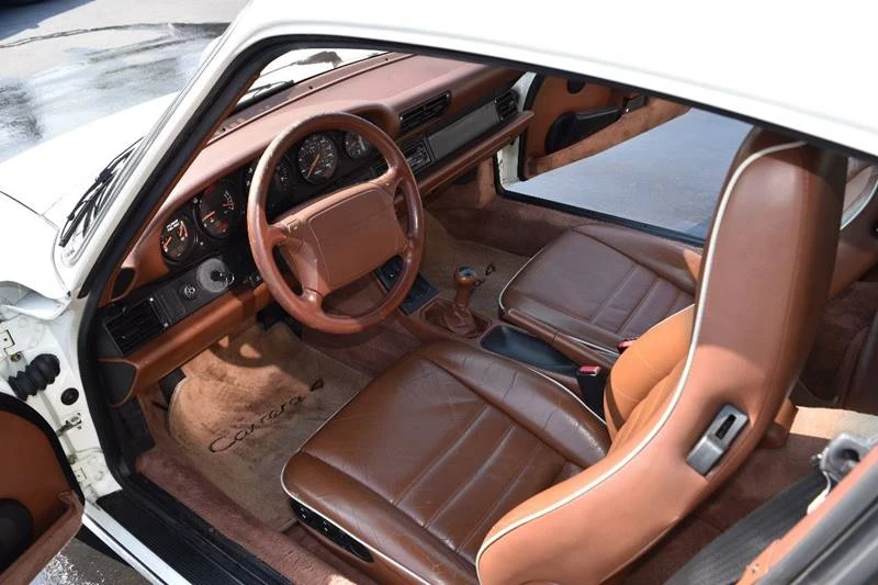 1990 Porsche 964 Carrera 4 - Image 28 of 31