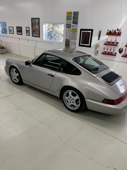 1990 Porsche 964 Carrera 4 - Image 8 of 31