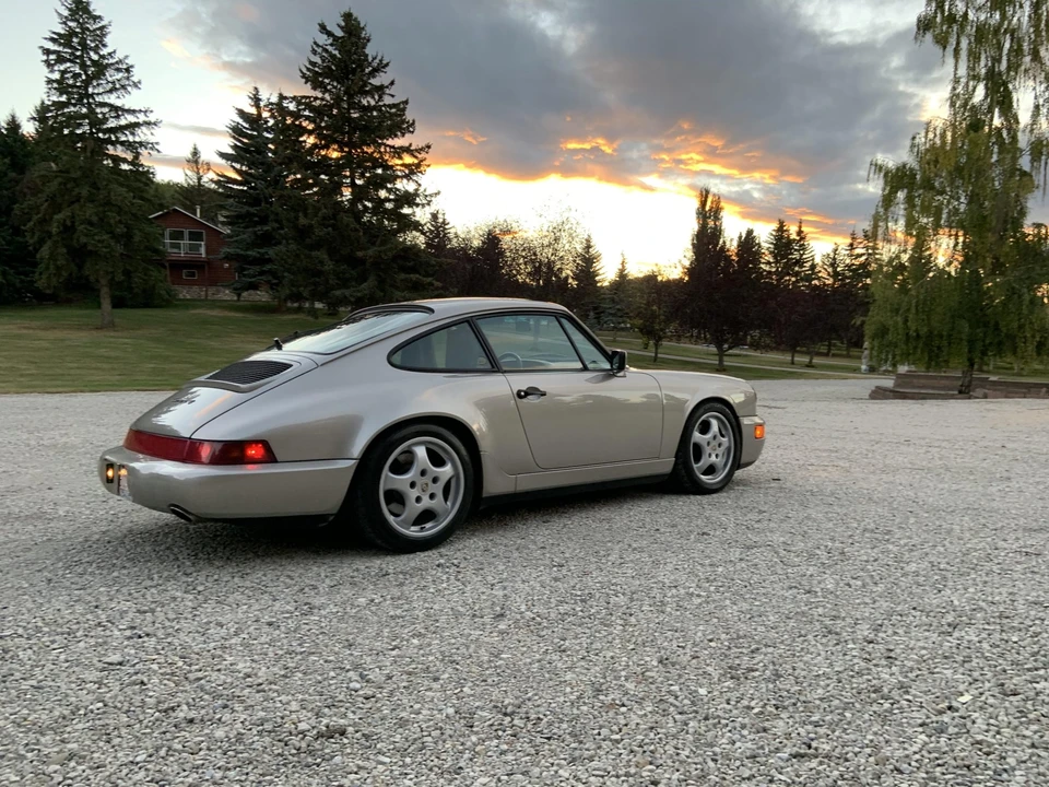 1990 Porsche 964 Carrera 4 - Image 12 of 31