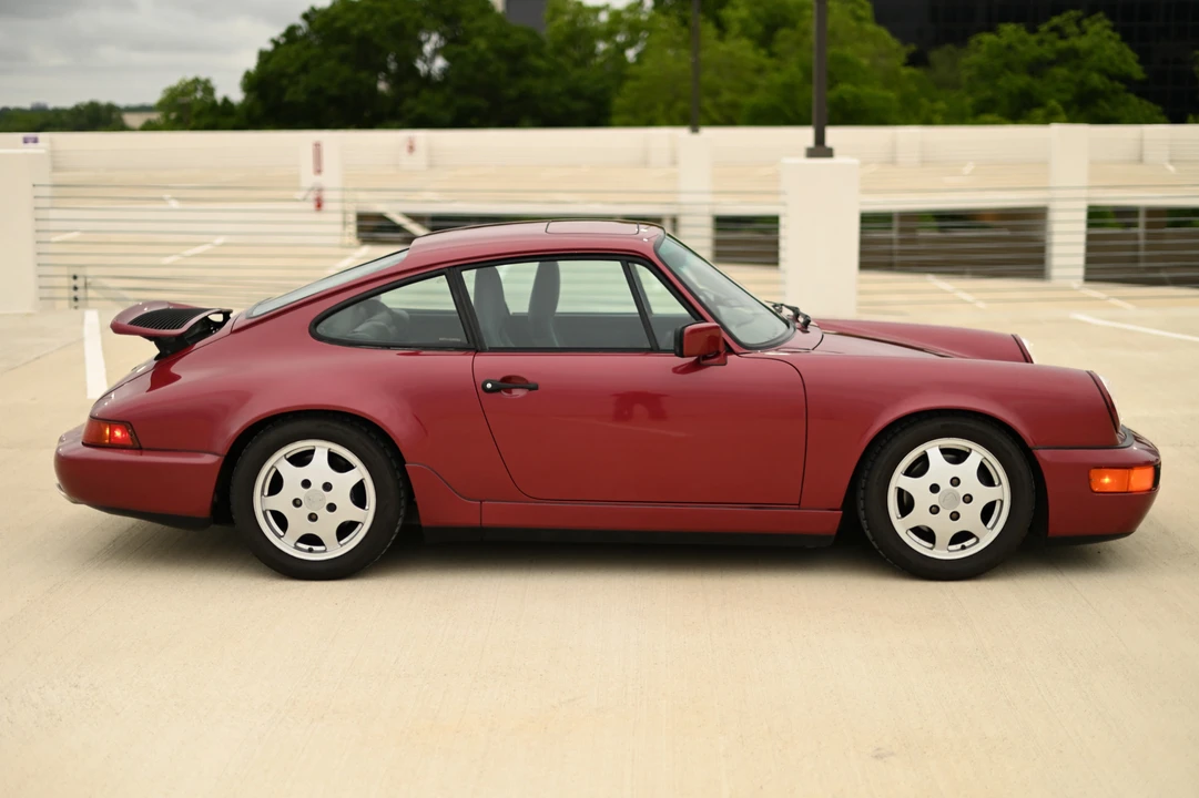 1990 Porsche 964 Carrera 4 - Image 29 of 31