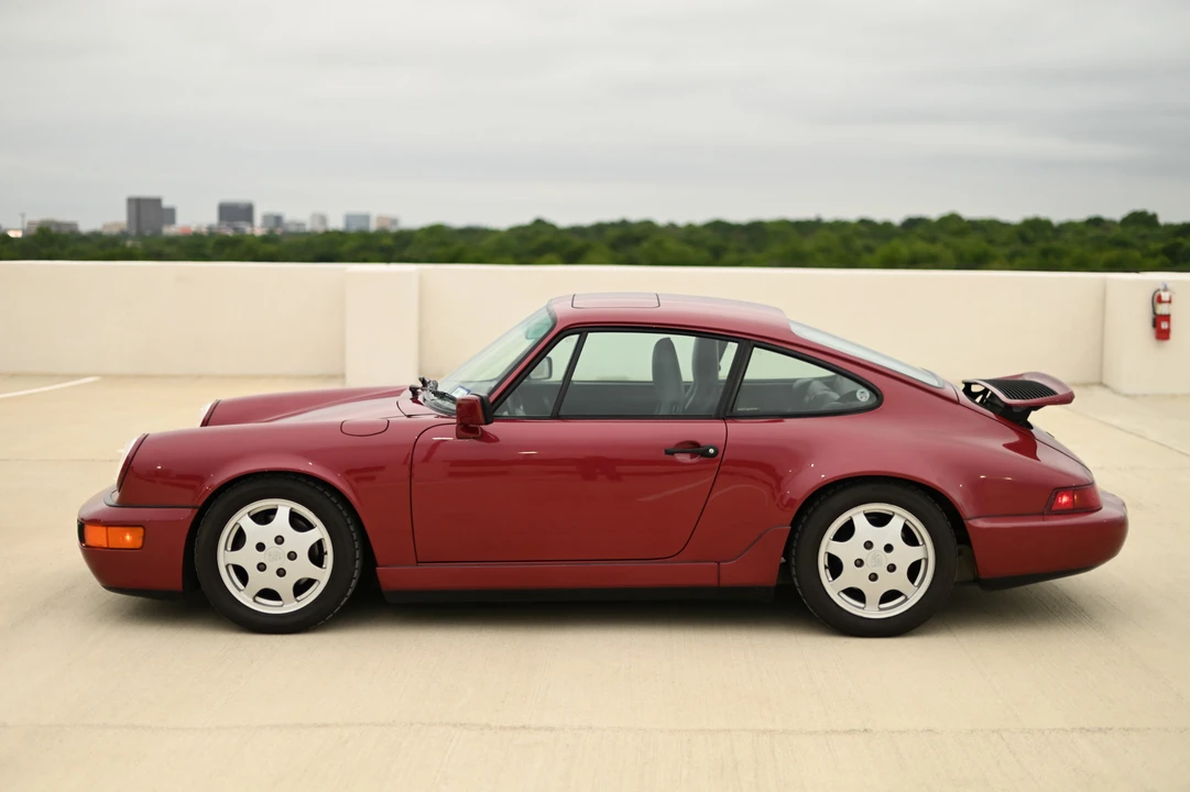 1990 Porsche 964 Carrera 4 - Image 26 of 31