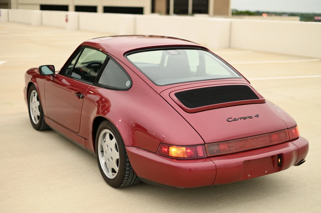 1990 Porsche 964 Carrera 4 - Image 24 of 31