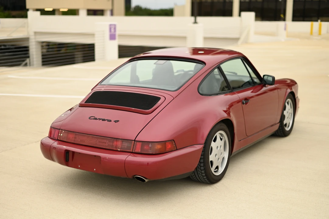 1990 Porsche 964 Carrera 4 - Image 10 of 31