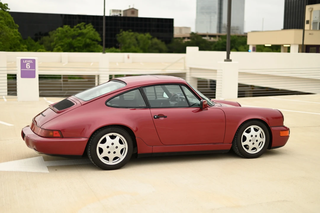 1990 Porsche 964 Carrera 4 - Image 7 of 31