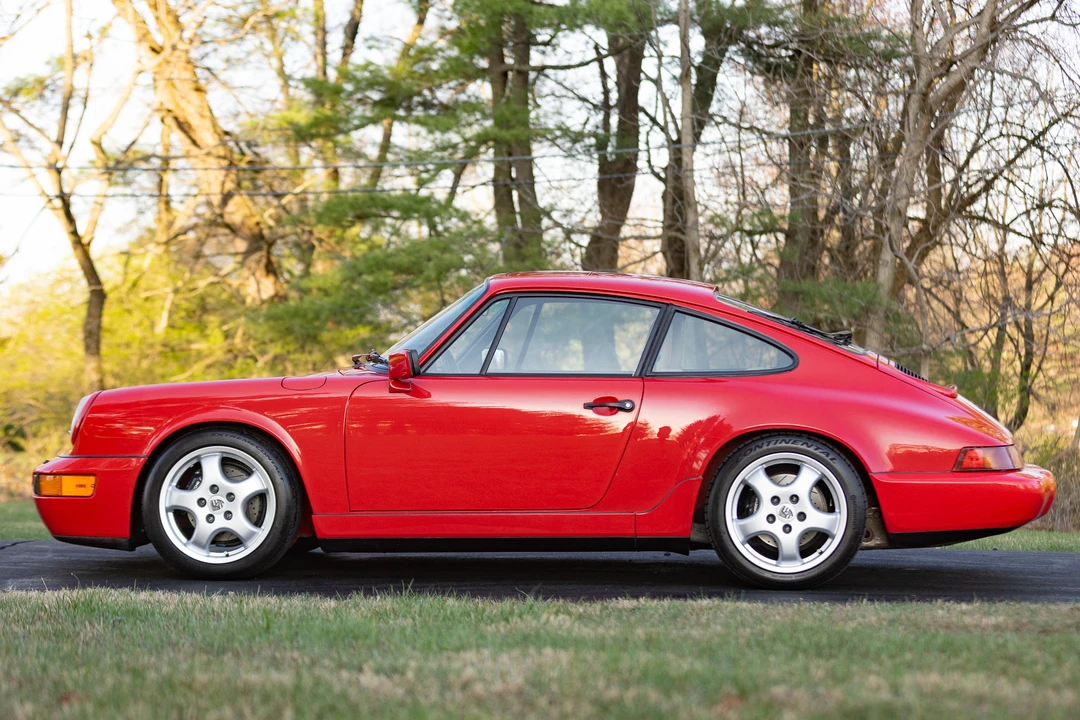 1990 Porsche 964 Carrera 4 - Image 9 of 31