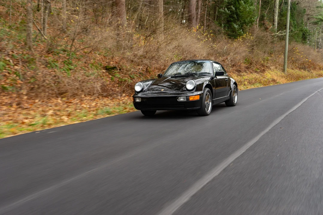 1990 Porsche 964 Carrera 4 - Image 22 of 31