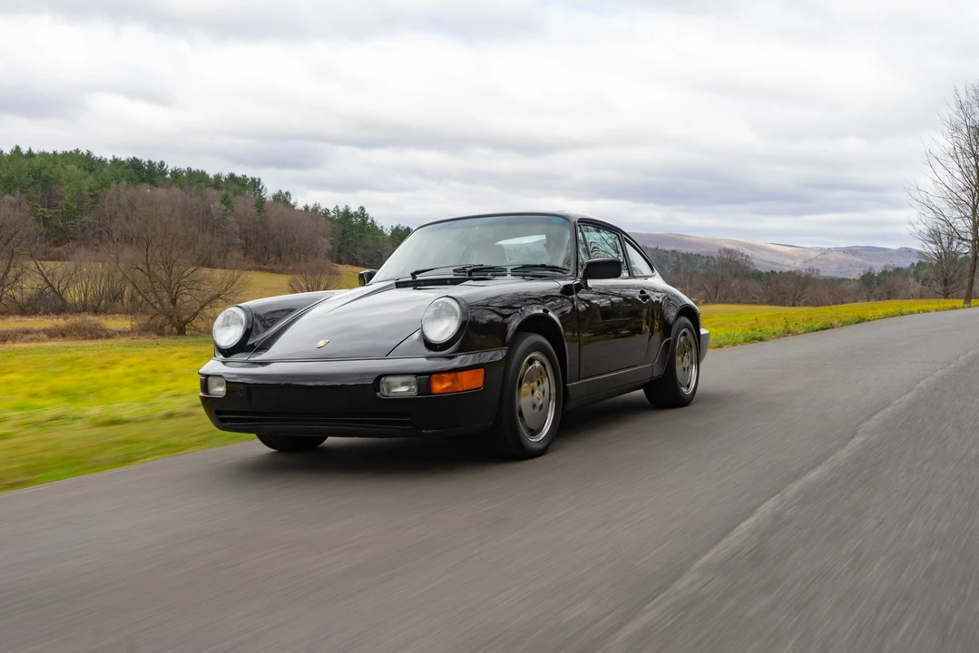 1990 Porsche 964 Carrera 4 - Image 29 of 31