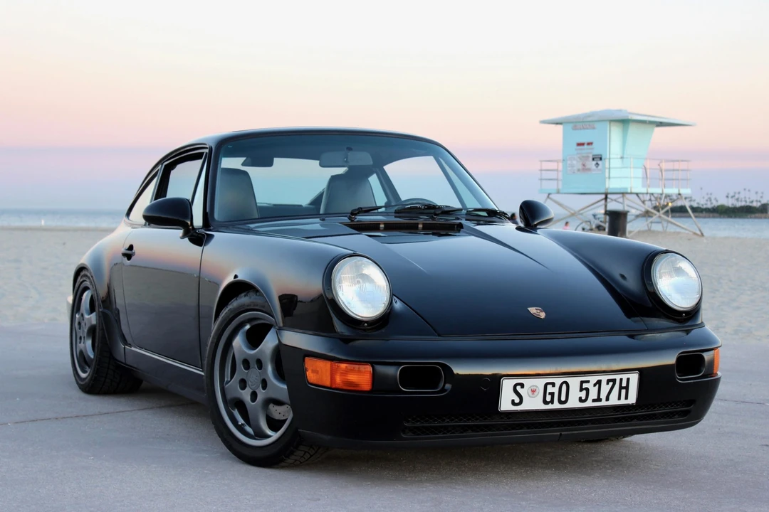 1990 Porsche 964 Carrera 4 - Image 5 of 31
