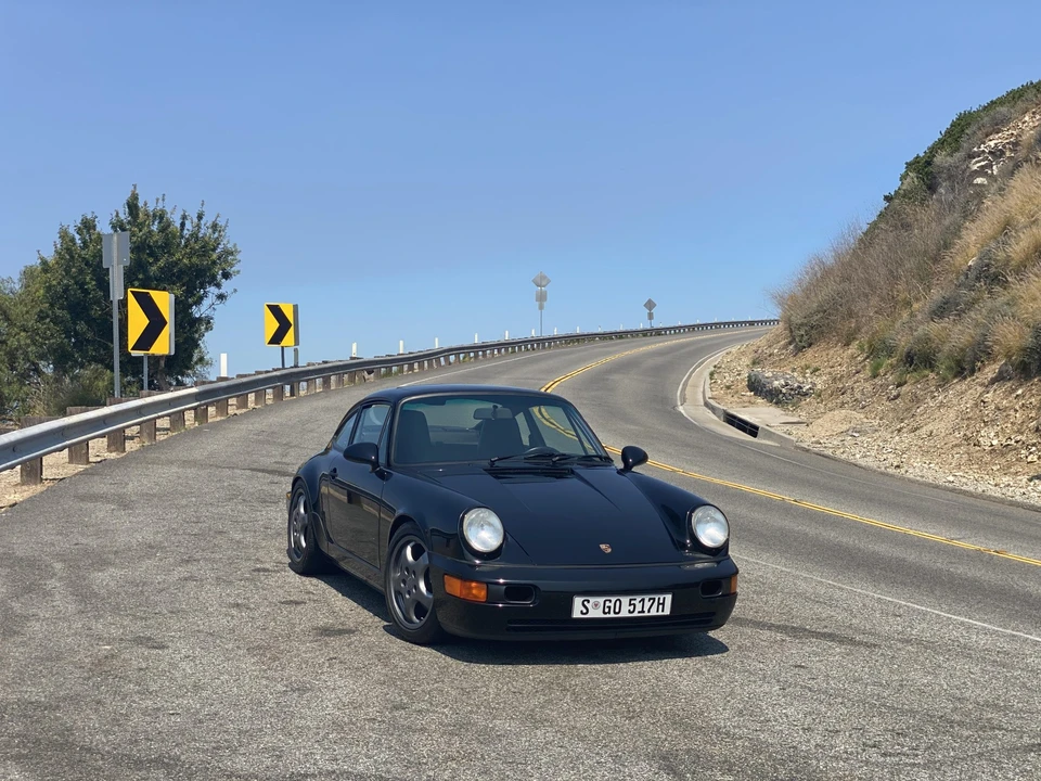 1990 Porsche 964 Carrera 4 - Image 19 of 31