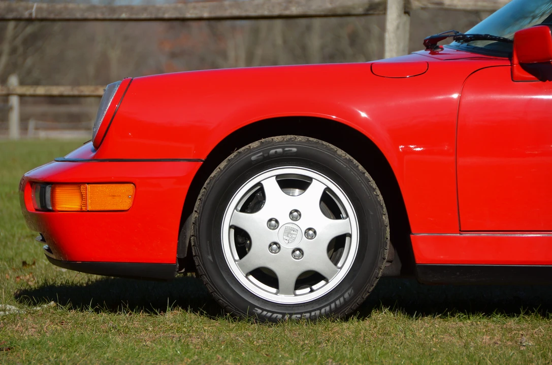 1990 Porsche 964 Carrera 4 - Image 29 of 31