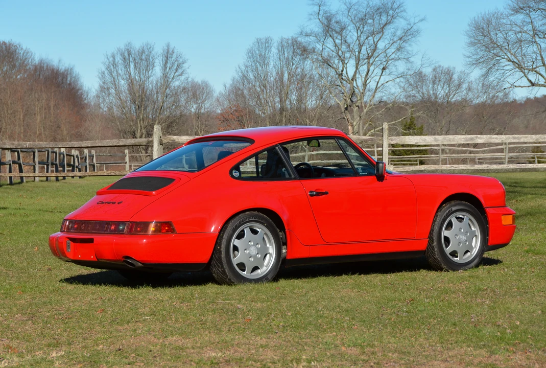1990 Porsche 964 Carrera 4 - Image 17 of 31