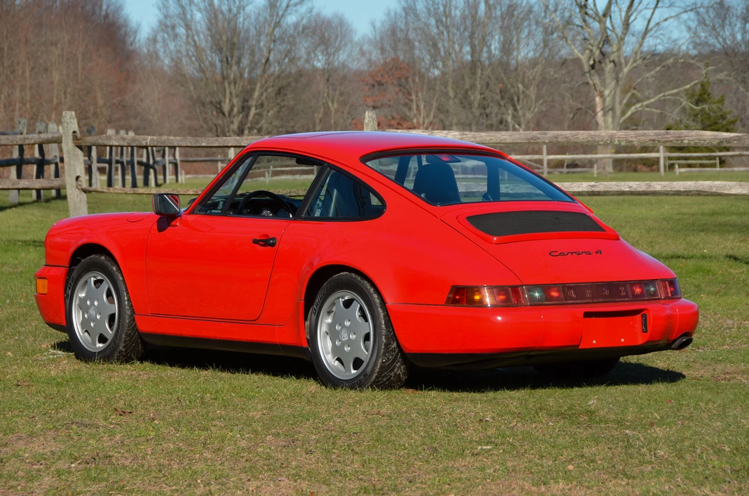 1990 Porsche 964 Carrera 4 - Image 23 of 31