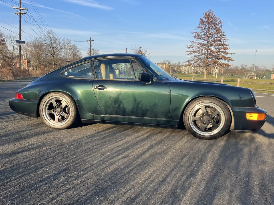 1990 Porsche 964 Carrera 4 - Image 9 of 31