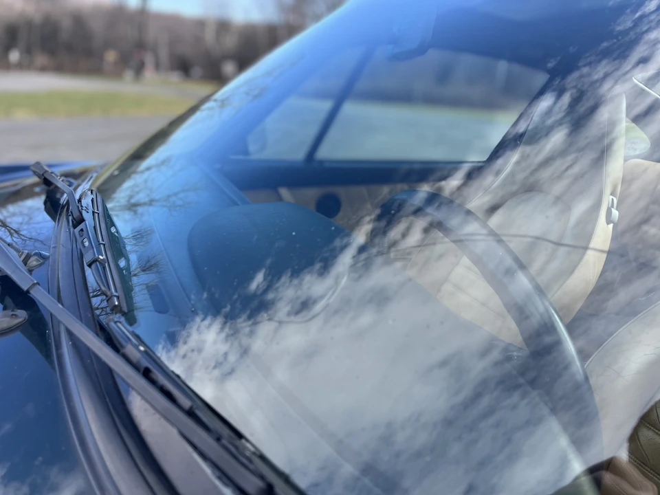 1990 Porsche 964 Carrera 4 - Image 30 of 31