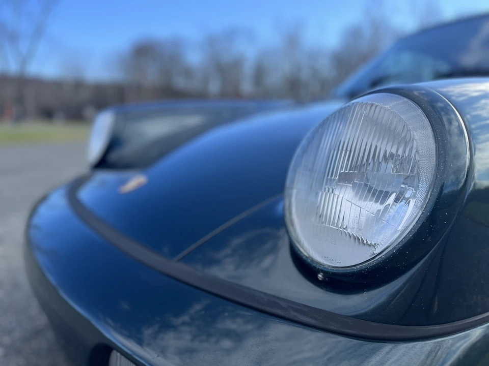 1990 Porsche 964 Carrera 4 - Image 26 of 31