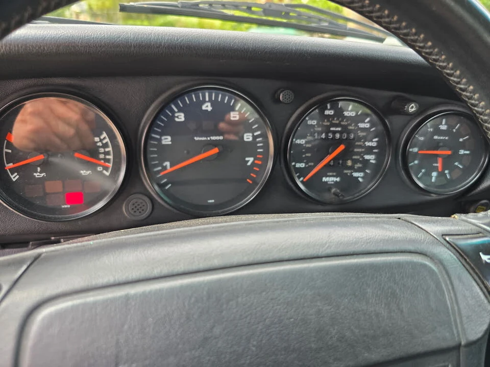 1990 Porsche 964 Carrera 4 - Image 19 of 31