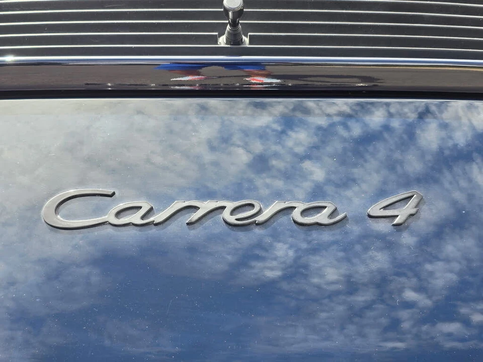 1990 Porsche 964 Carrera 4 - Image 10 of 31
