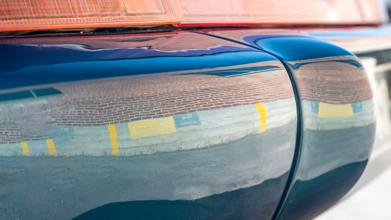 1990 Porsche 964 Carrera 4 - Image 27 of 31