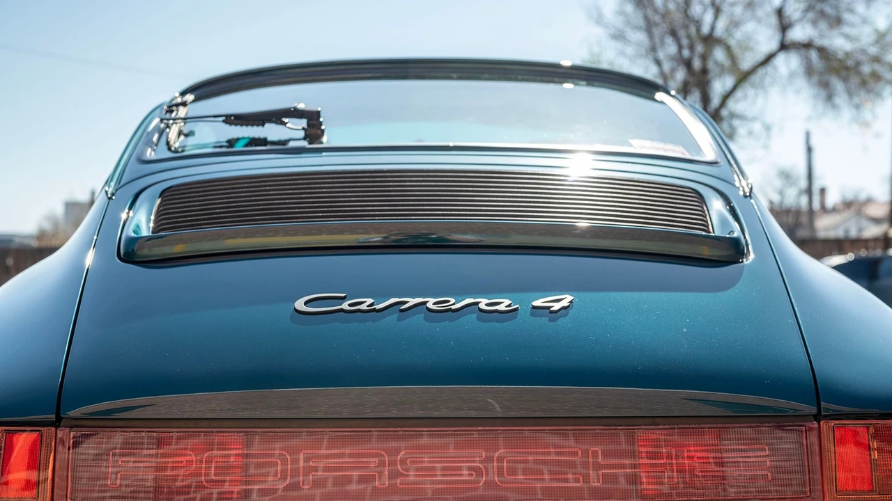 1990 Porsche 964 Carrera 4 - Image 31 of 31