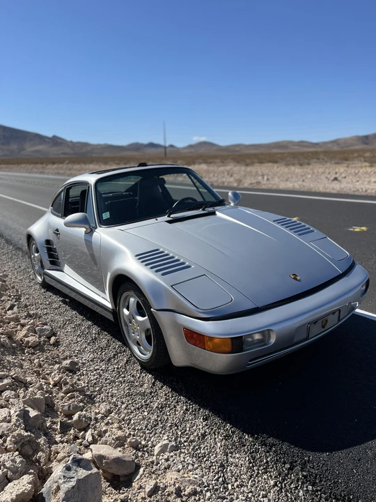 1990 Porsche 964 Carrera 4 - Image 27 of 31