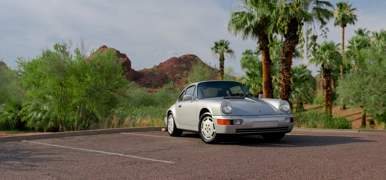 1990 Porsche 964 Carrera 4 - Image 9 of 31