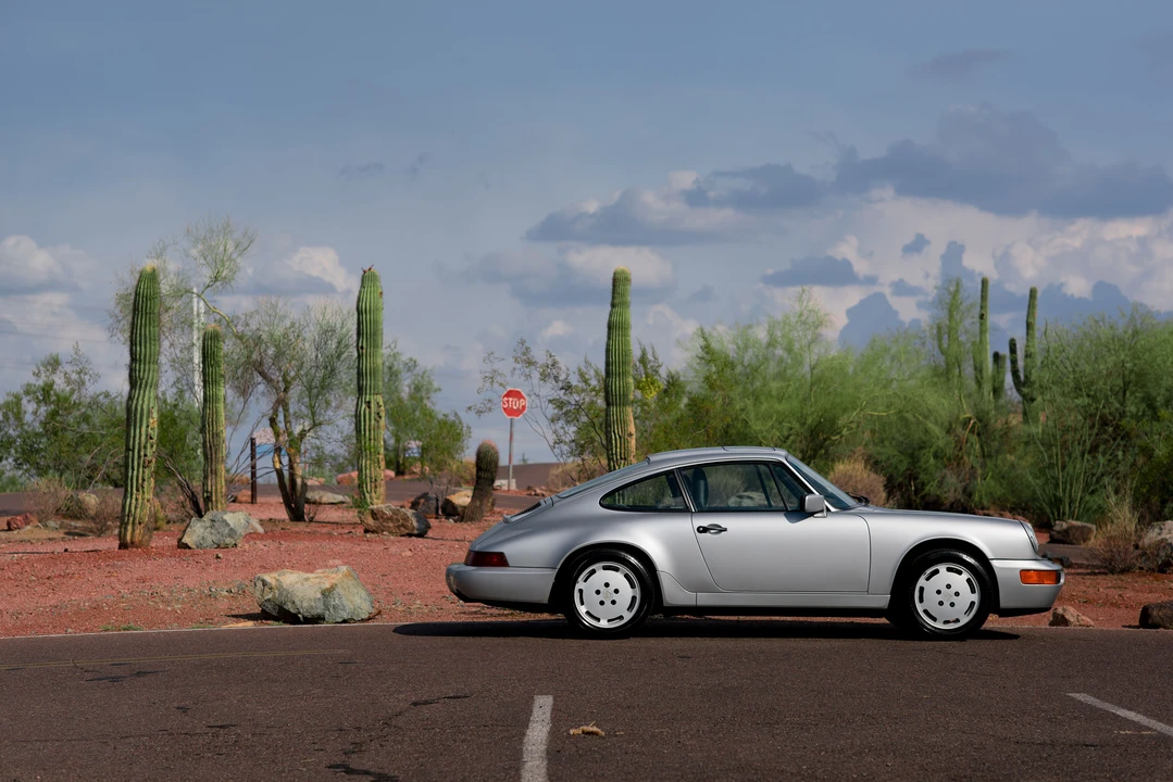 1990 Porsche 964 Carrera 4 - Image 18 of 31