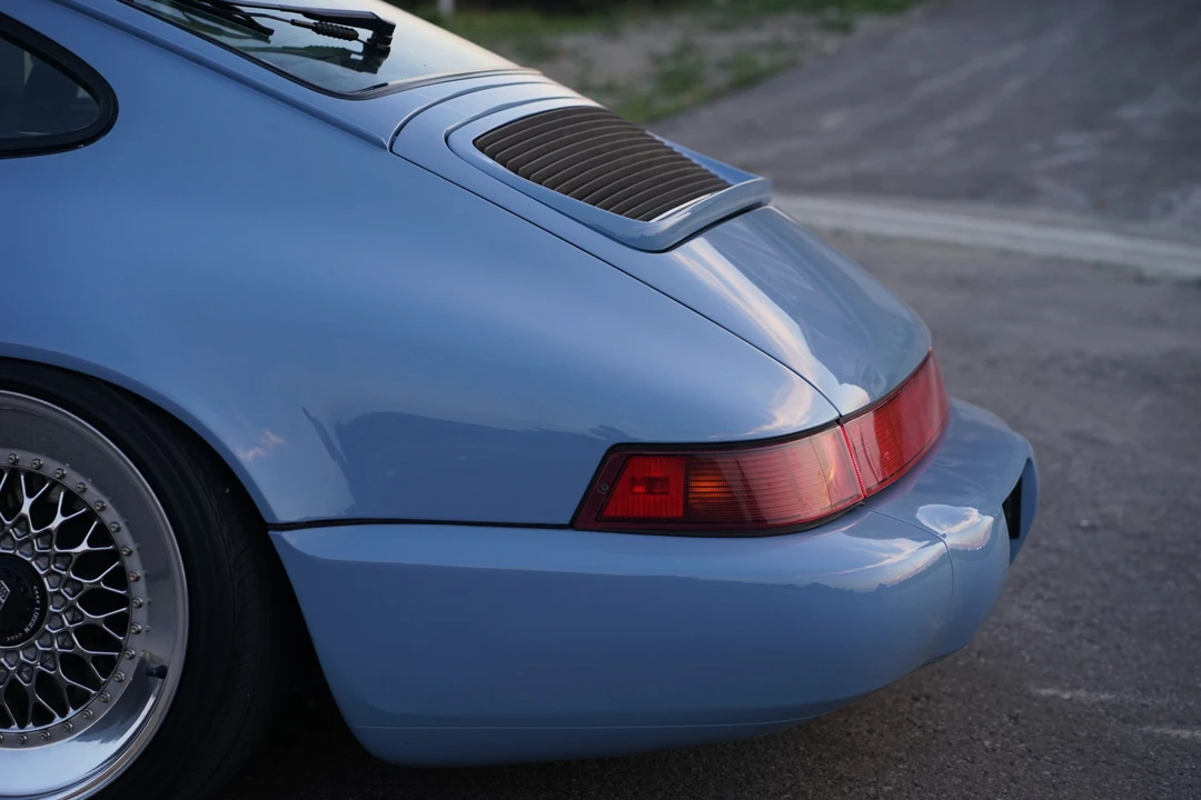 1990 Porsche 964 Carrera 4 - Image 23 of 31
