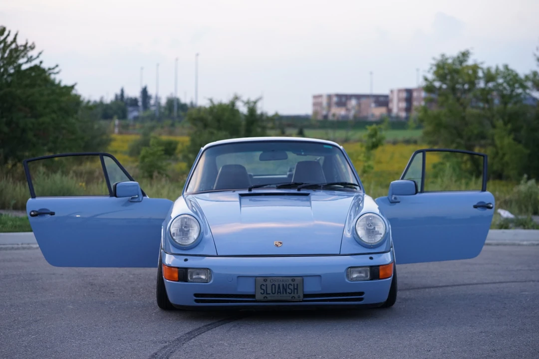 1990 Porsche 964 Carrera 4 - Image 17 of 31