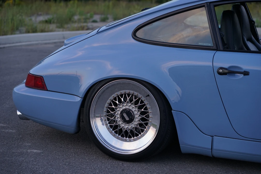 1990 Porsche 964 Carrera 4 - Image 26 of 31
