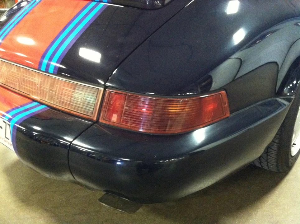 1990 Porsche 964 Carrera 4 - Image 25 of 31