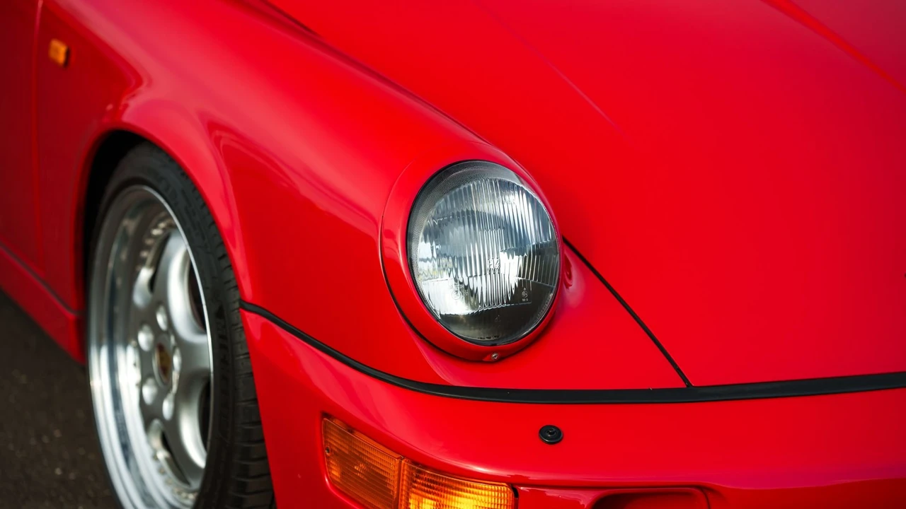 1990 Porsche 964 Carrera 4 - Image 30 of 31