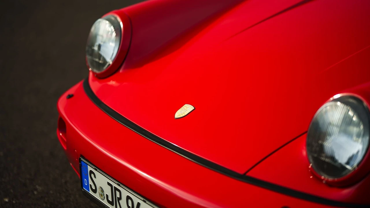 1990 Porsche 964 Carrera 4 - Image 28 of 31