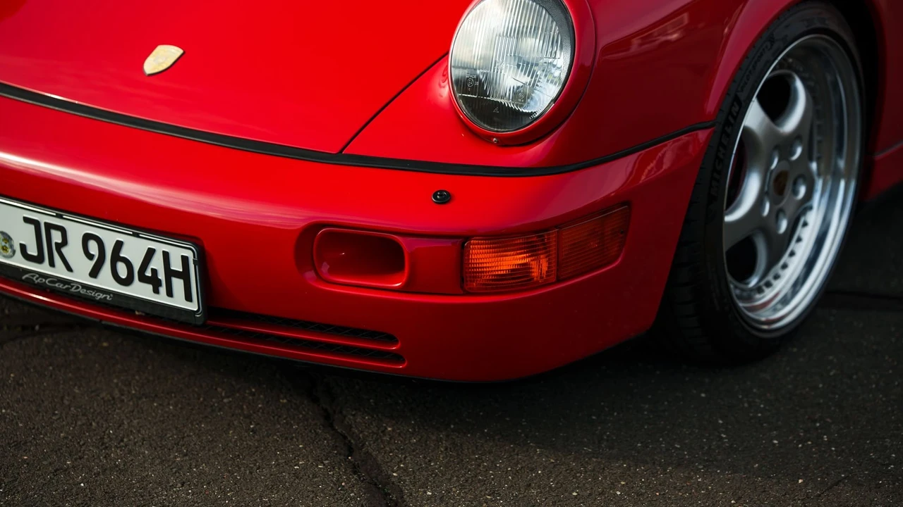 1990 Porsche 964 Carrera 4 - Image 29 of 31