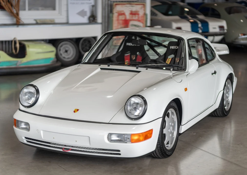 1990 Porsche 964 Carrera 4 - Image 17 of 31