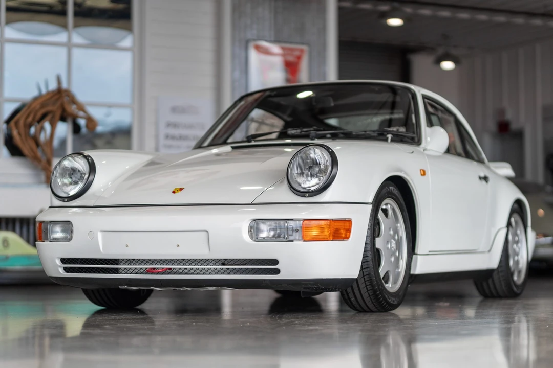 1990 Porsche 964 Carrera 4 - Image 18 of 31
