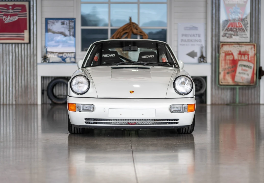 1990 Porsche 964 Carrera 4 - Image 21 of 31