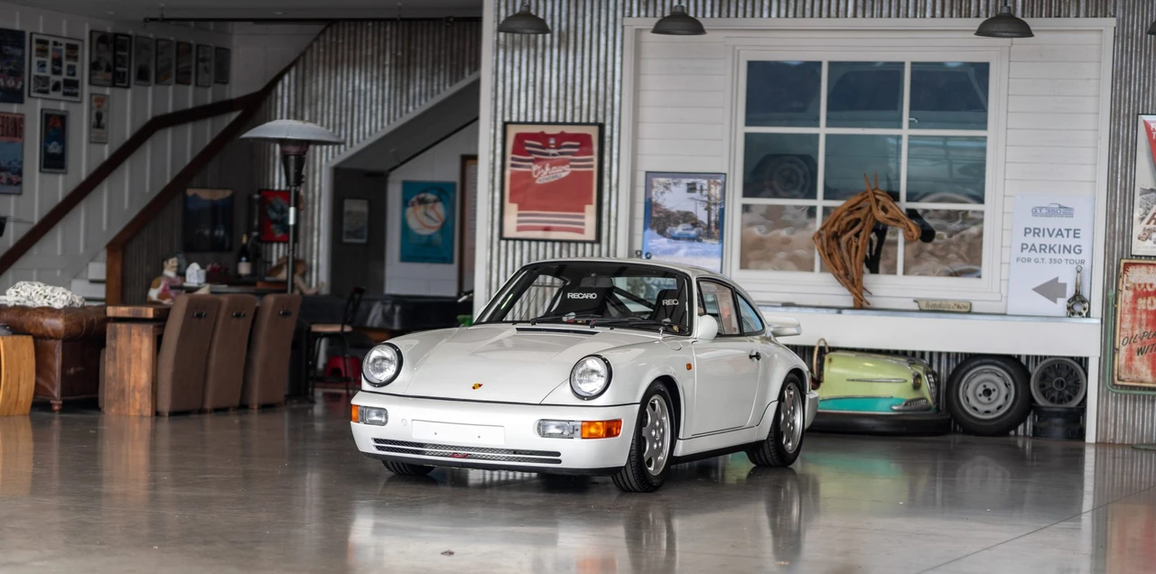 1990 Porsche 964 Carrera 4 - Image 12 of 31