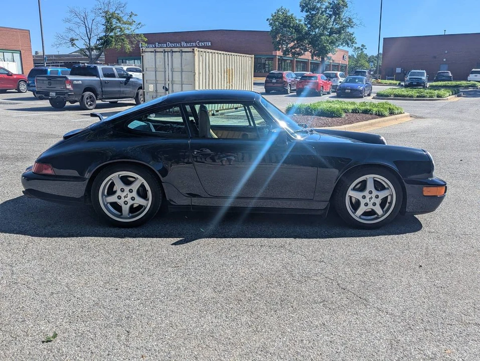 1990 Porsche 964 Carrera 4 - Image 8 of 19
