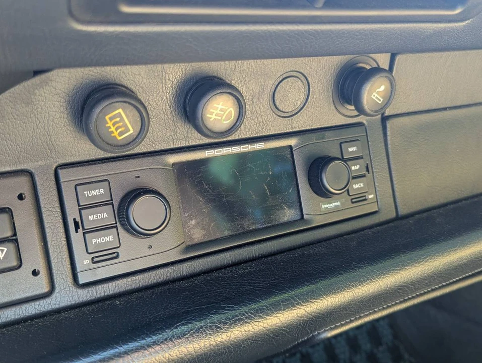 1990 Porsche 964 Carrera 4 - Image 14 of 19