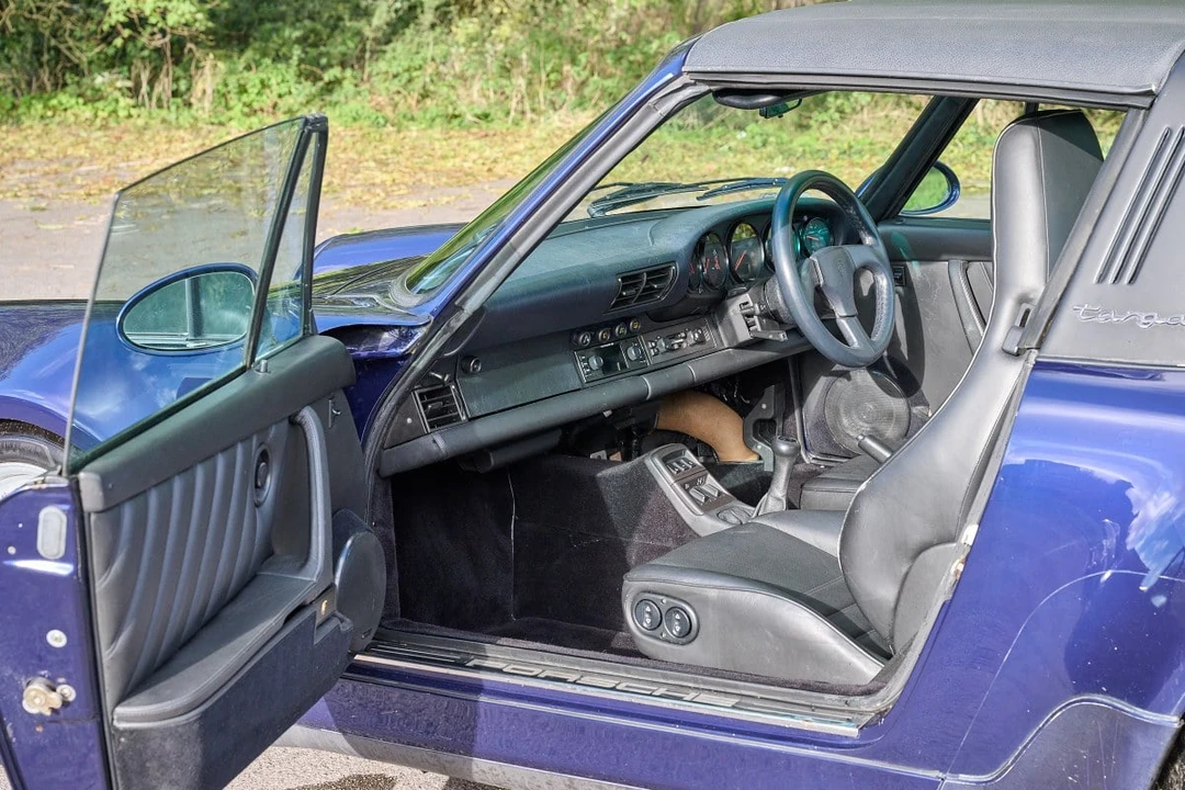 1990 Porsche 964 Carrera 4 - Image 30 of 30