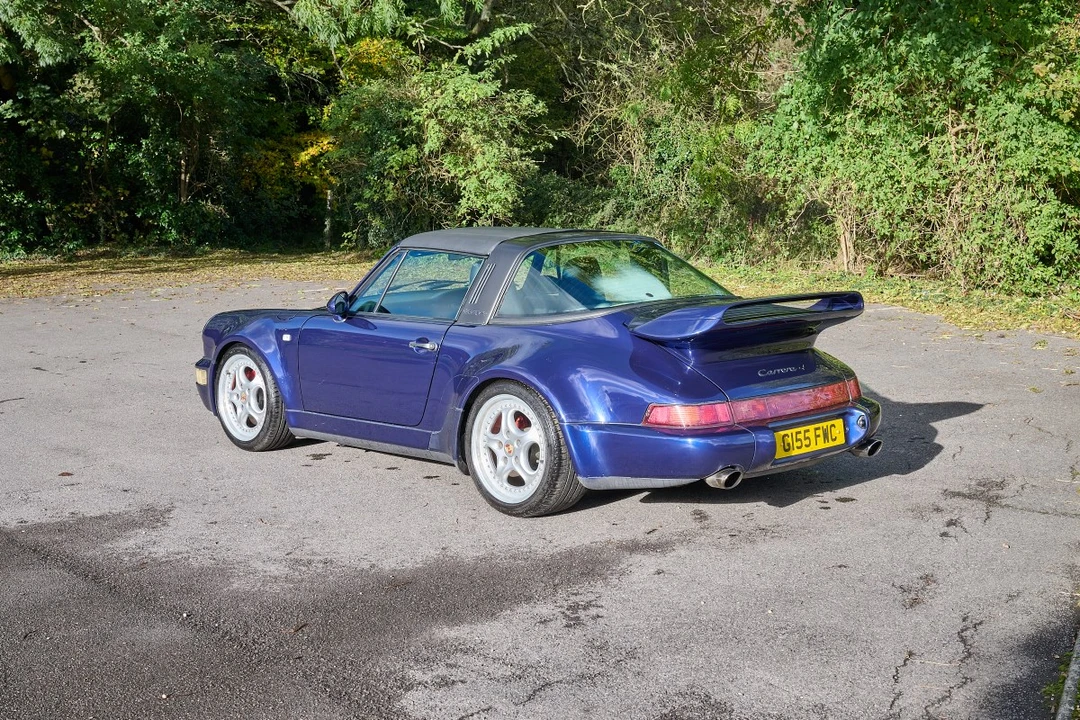 1990 Porsche 964 Carrera 4 - Image 14 of 30