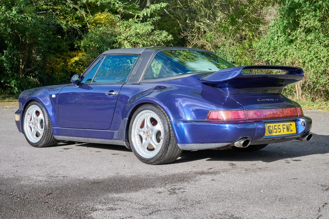 1990 Porsche 964 Carrera 4 - Image 15 of 30