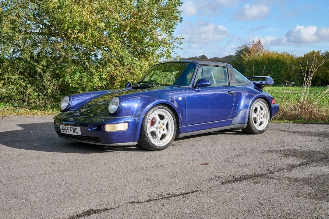 1990 Porsche 964 Carrera 4 - Image 10 of 30