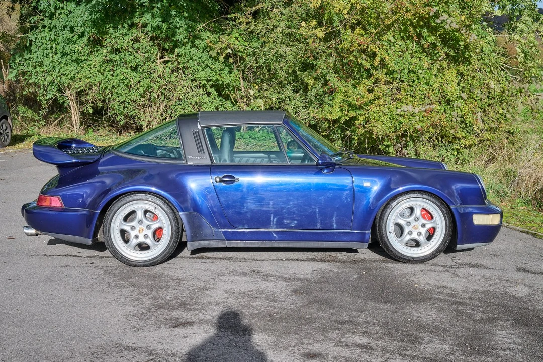 1990 Porsche 964 Carrera 4 - Image 21 of 30